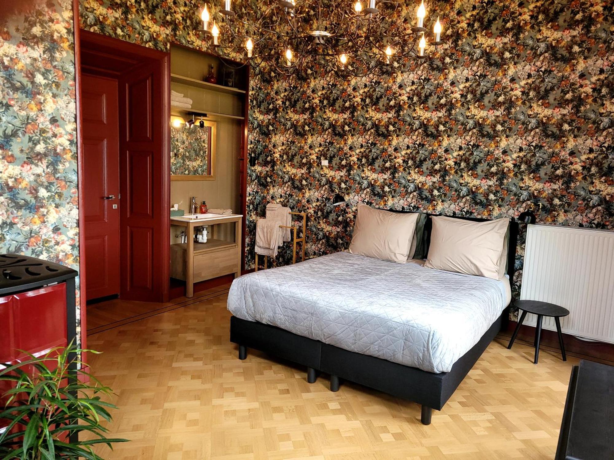 Pastorie Waaxens Bed & Breakfast ภายนอก รูปภาพ